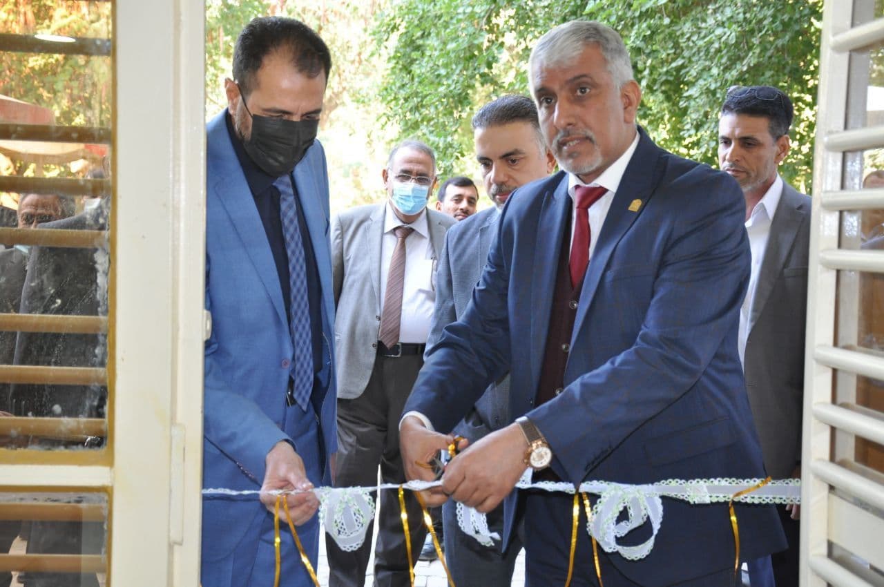 Read more about the article The Head of the University of Kerbelaa’ Performs an Opening Ceremony for the New Building of the Department of Medical Laboratories and the Laboratories of the Department of Environmental Health in MAS