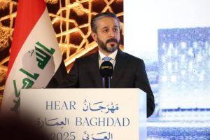 Read more about the article Dr. Al-Aboudi Honors International Graduation Projects & Excellence Award Winners at Arab Architecture Festival