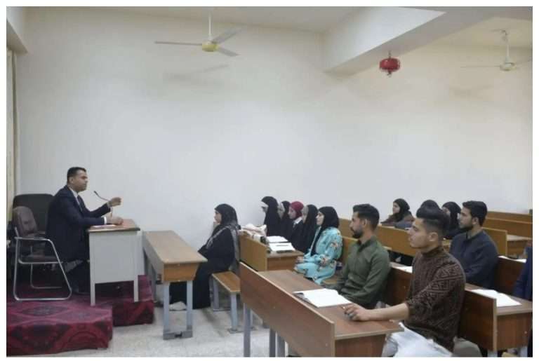 Read more about the article جامعة كربلاء تعقد ندوة عن التنظيم القانوني لحقوق هيئات البث الإذاعي