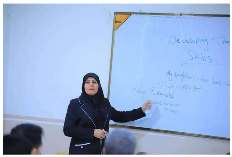 Read more about the article جامعة كربلاء تنظم دورة عن تطوير مهارات الترجمة