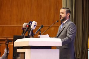 Read more about the article وزير التعليم يكرم الباحثين الفائزين بجائزة جامعة العين العراقية للباحث الأكاديمي بنسختها الخامسة