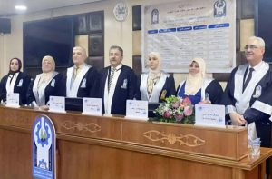 Read more about the article أطروحة دكتوراه في الجامعة التكنولوجية تناقش انتقال الحرارة في مفاعلات الاعمدة ذات الحشوة الكروية