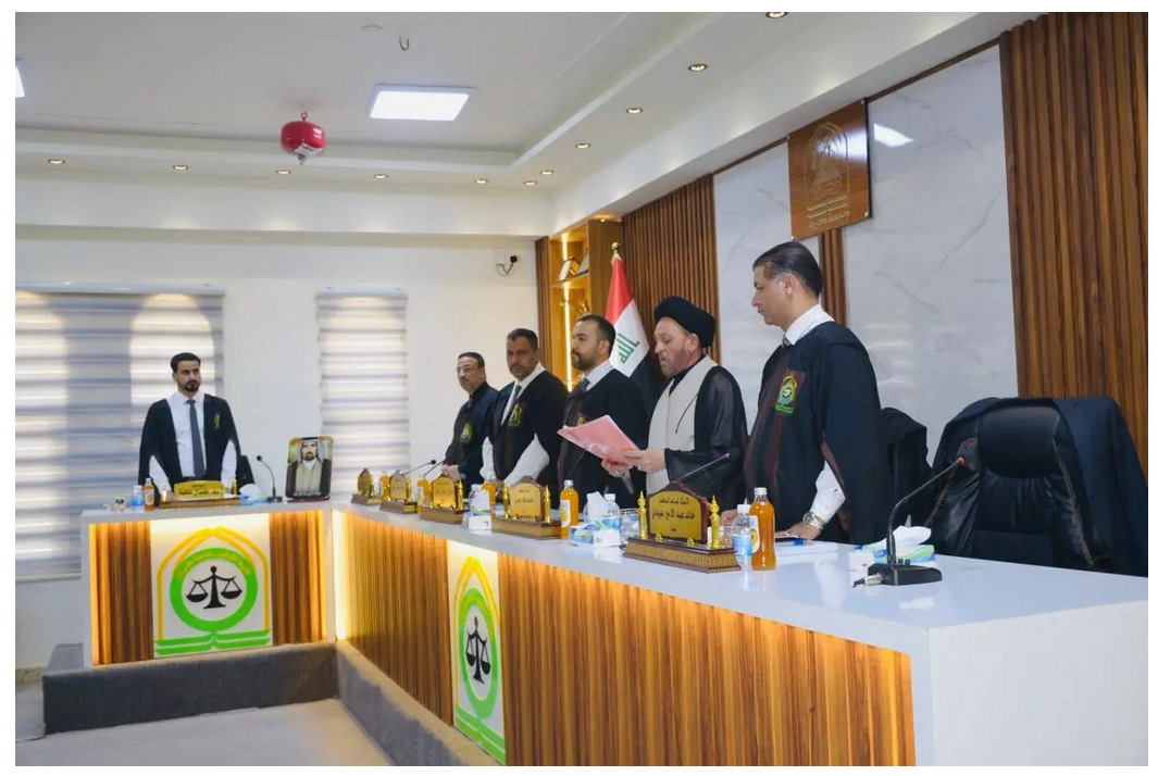 You are currently viewing رسالة ماجستير في جامعة كربلاء تناقش “الحماية الدستورية للقيم الأخلاقية”