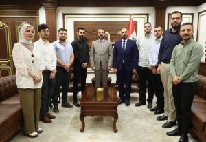 Read more about the article Dr. Al-Aboudi Meets Top Graduates in Medical & Nursing Specialties & His Excellency Stresses on Establishing Robust Academic Environment & Improving Quality of Performance