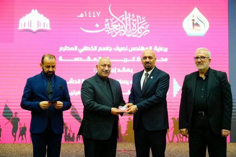 Read more about the article عميد كلية العلوم الطبية التطبيقية يشارك في المؤتمر العلمي لعلماء كربلاء ويمنح هوية العلماء