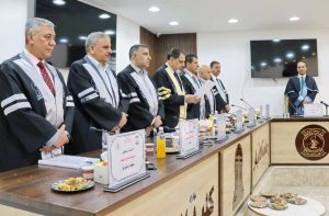 Read more about the article اطروحة دكتوراه في جامعة الأنبار تبحث مقارنة بين تقنيتي نفاث البلازما والاستئصال بالليزر النبضي