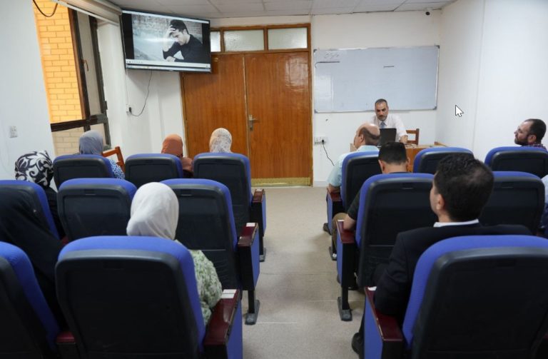 Read more about the article جامعة كربلاء تنظم دورة تدريبية عن تطوير الموارد البشرية
