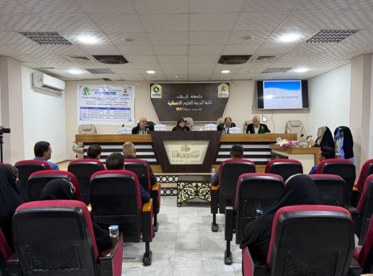 Read more about the article رسالة ماجستير في جامعة كربلاء تناقش الأمومة في مسرحية “الأم الشجاعة”