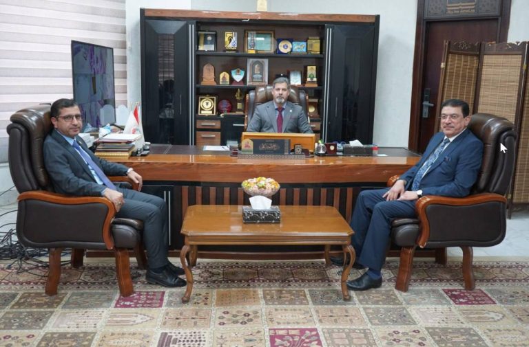 Read more about the article رئيس الجامعة يستقبل مسؤول المركز التدريبي للمجلس العلمي للجراحة العامة