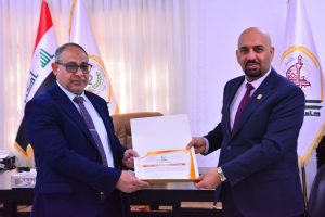 Read more about the article كلية العلوم الطبية التطبيقية تكرم مسؤولي التسجيل والمالية لدورهم في تطوير الأداء الإداري