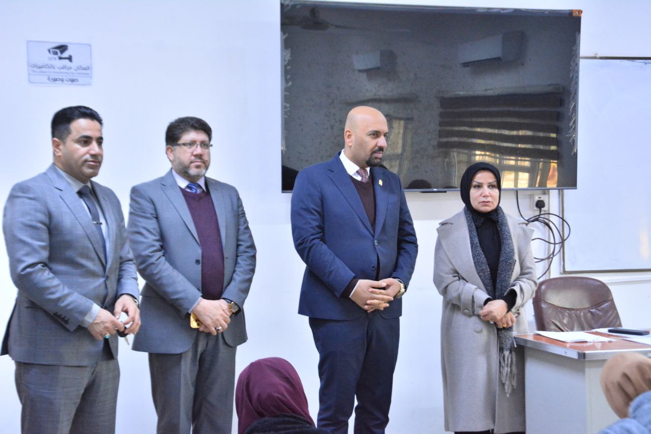 عميد العلوم الطبية التطبيقية يتابع إجراءات سير الامتحانات برفقة المعاونين العلمي والإداري